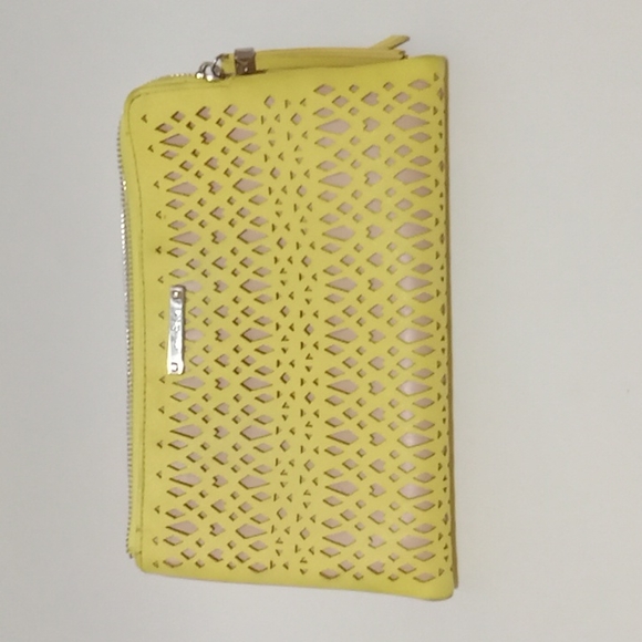 Stella & dot clutch - Picture 1 of 5